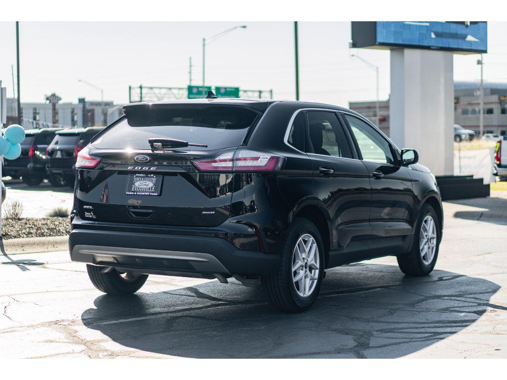 used 2024 Ford Edge car, priced at $29,990