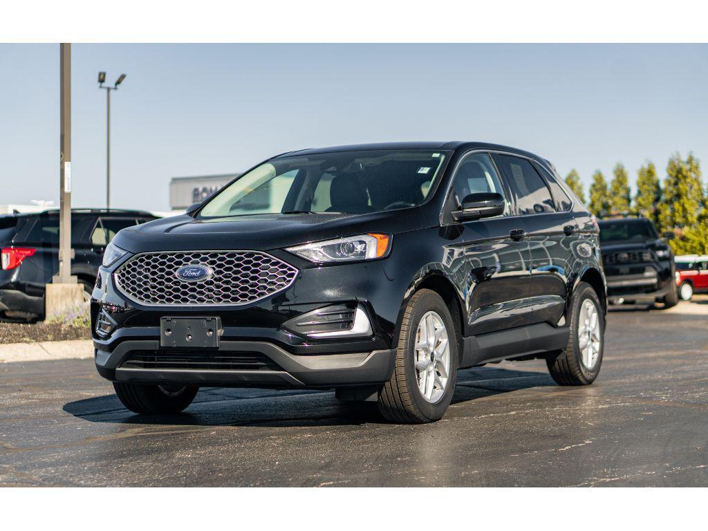 used 2024 Ford Edge car, priced at $29,990