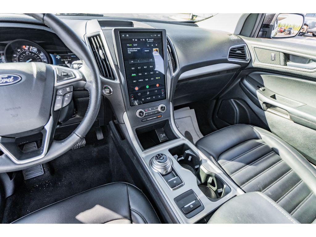 used 2024 Ford Edge car, priced at $29,990
