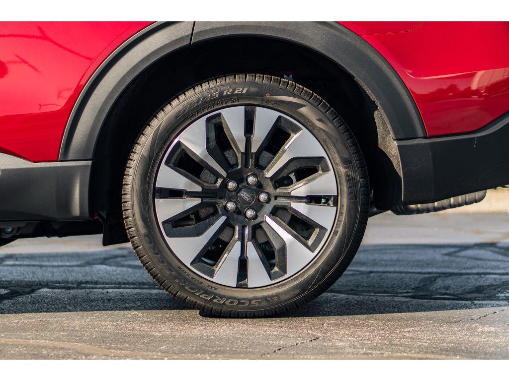 new 2025 Ford Explorer car, priced at $56,362