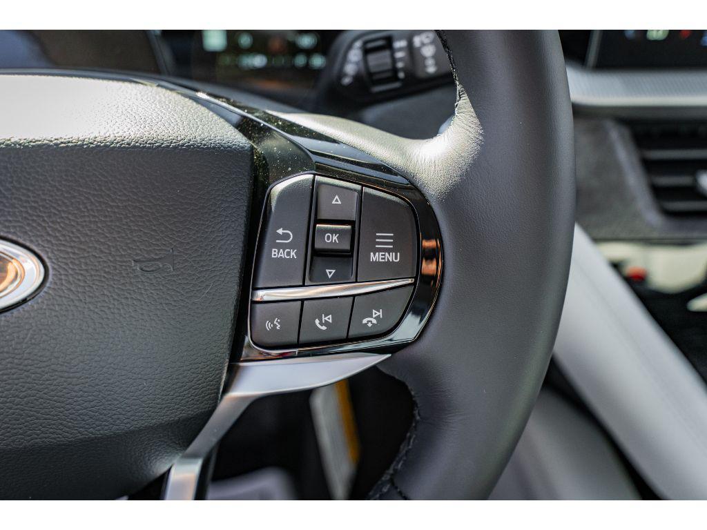 new 2025 Ford Explorer car, priced at $56,362