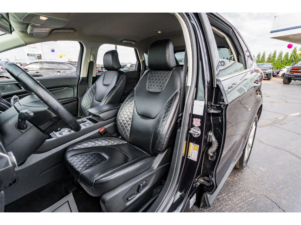 used 2024 Ford Edge car, priced at $31,990