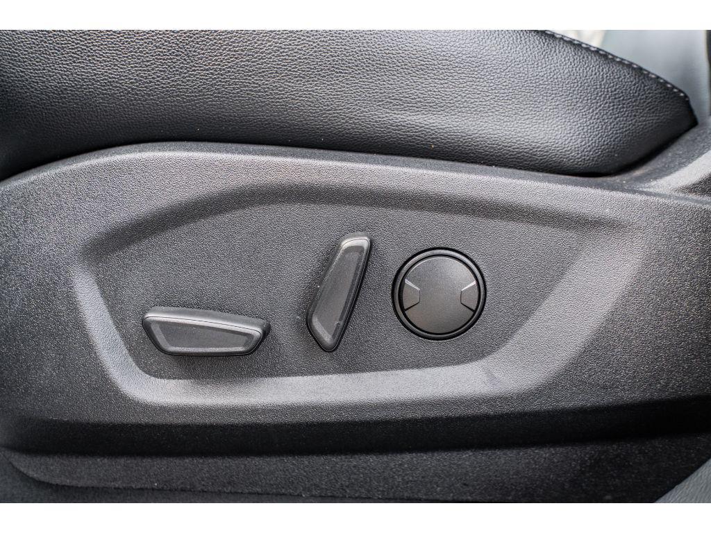 used 2024 Ford Edge car, priced at $31,990