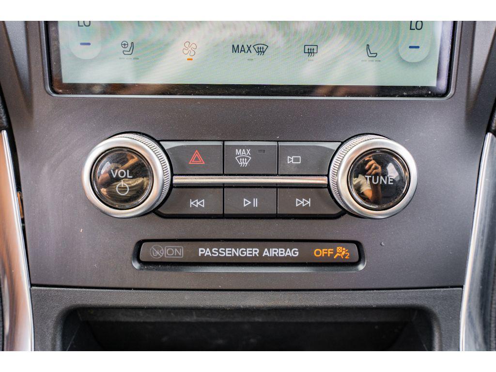 used 2024 Ford Edge car, priced at $31,990