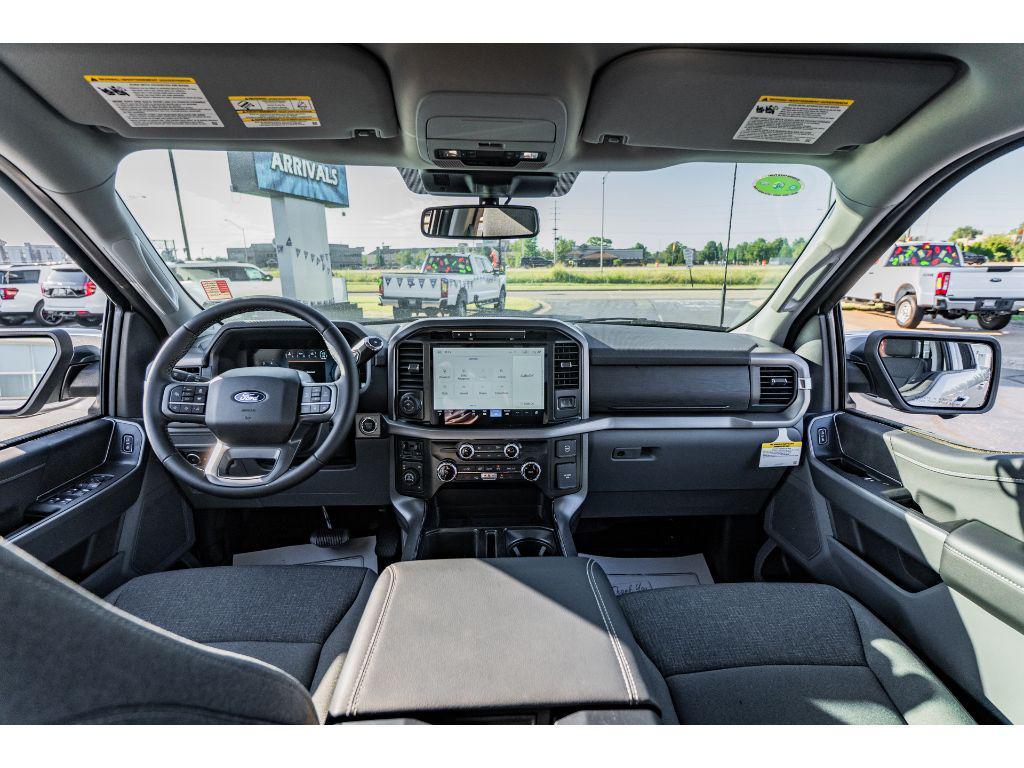 new 2025 Ford F-150 car, priced at $59,042