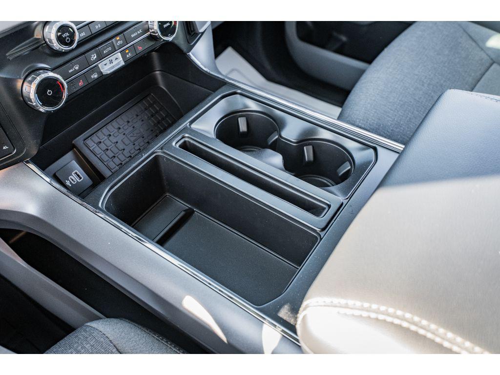 new 2025 Ford F-150 car, priced at $59,042