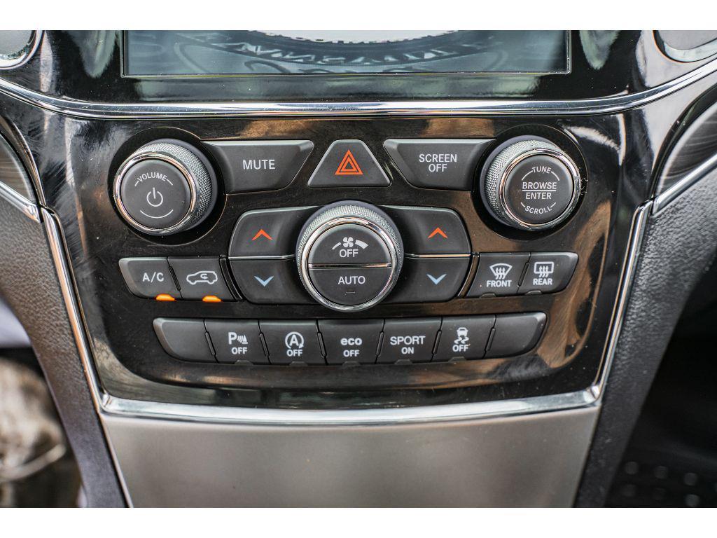 used 2022 Jeep Grand Cherokee car, priced at $24,990