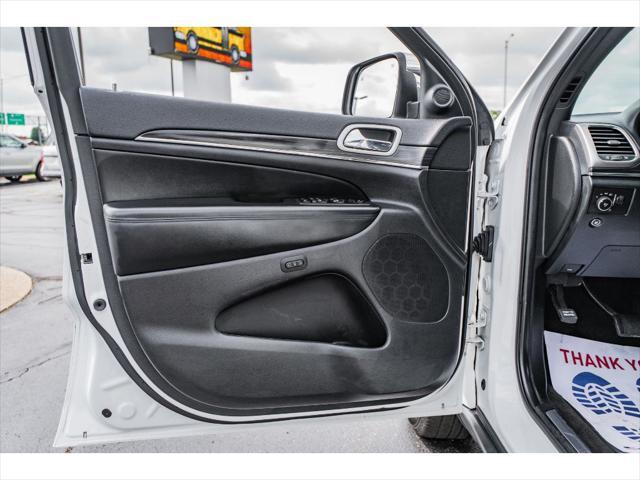 used 2022 Jeep Grand Cherokee car, priced at $28,900