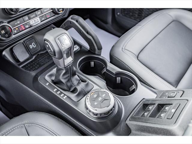 new 2024 Ford Bronco car, priced at $56,620