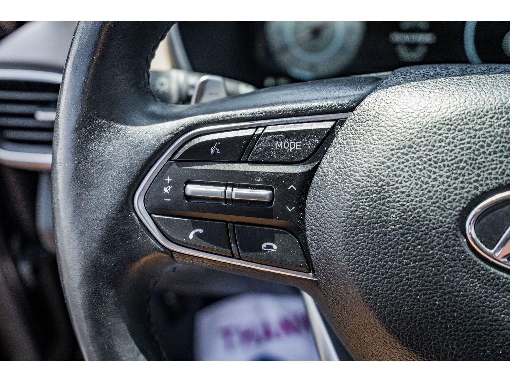 used 2022 Hyundai Santa Fe car, priced at $25,990