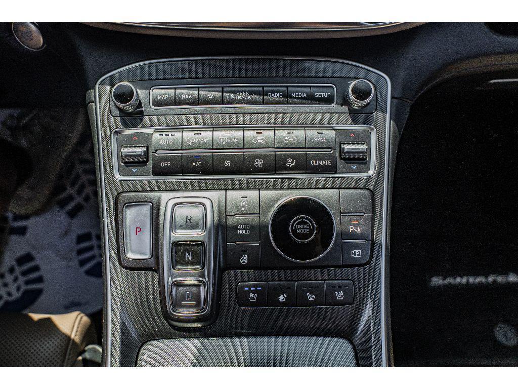 used 2022 Hyundai Santa Fe car, priced at $25,990