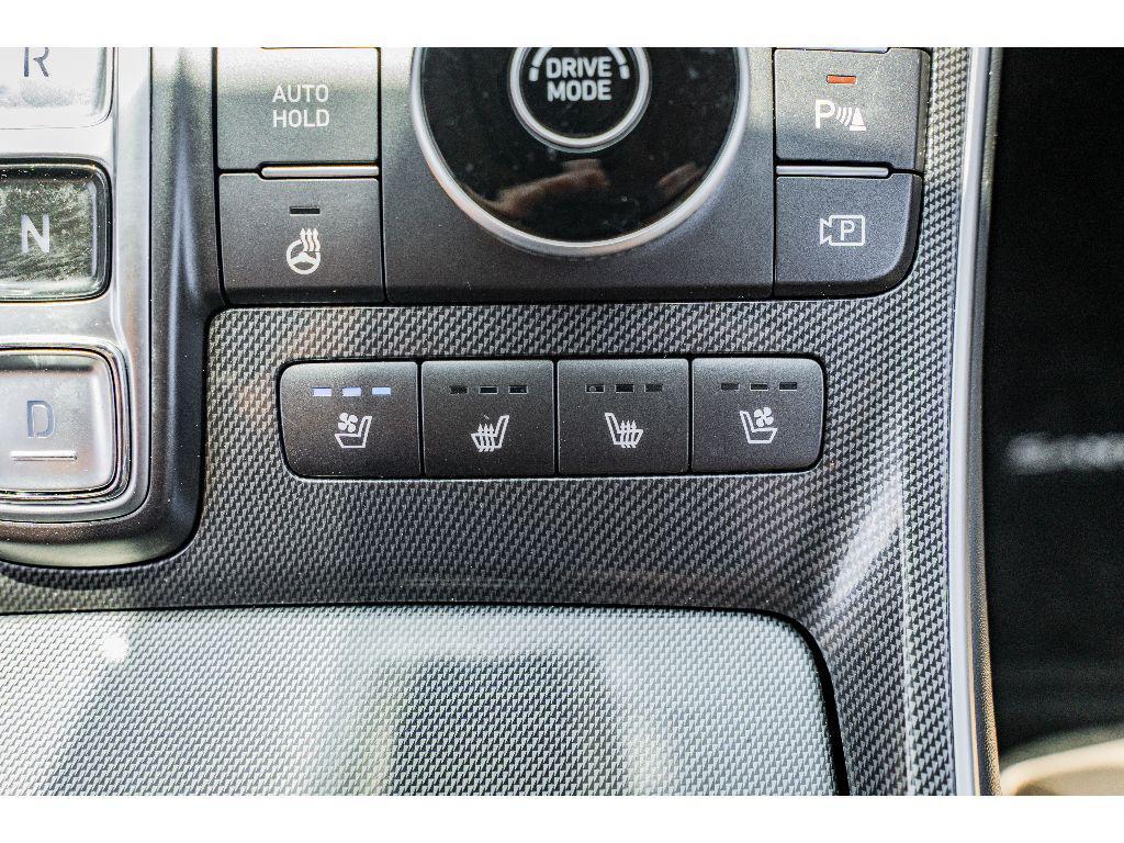 used 2022 Hyundai Santa Fe car, priced at $25,990