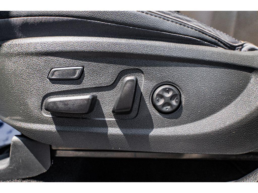 used 2022 Hyundai Santa Fe car, priced at $25,990