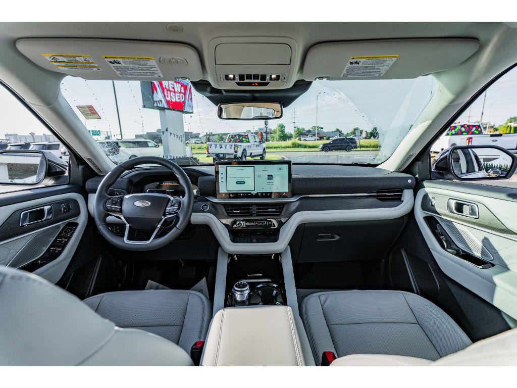 new 2025 Ford Explorer car, priced at $59,010