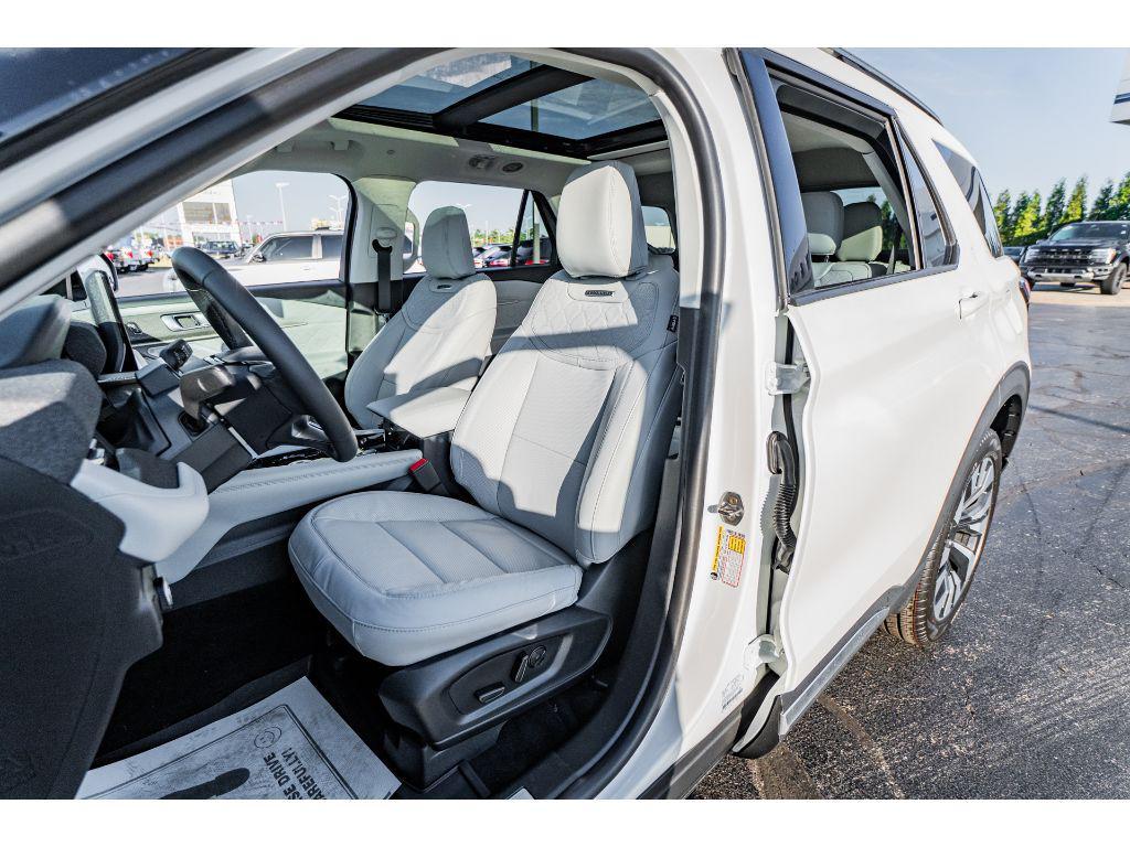 new 2025 Ford Explorer car, priced at $59,010