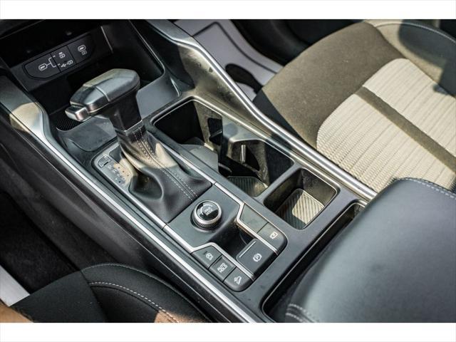 used 2024 Kia Sorento car, priced at $30,990