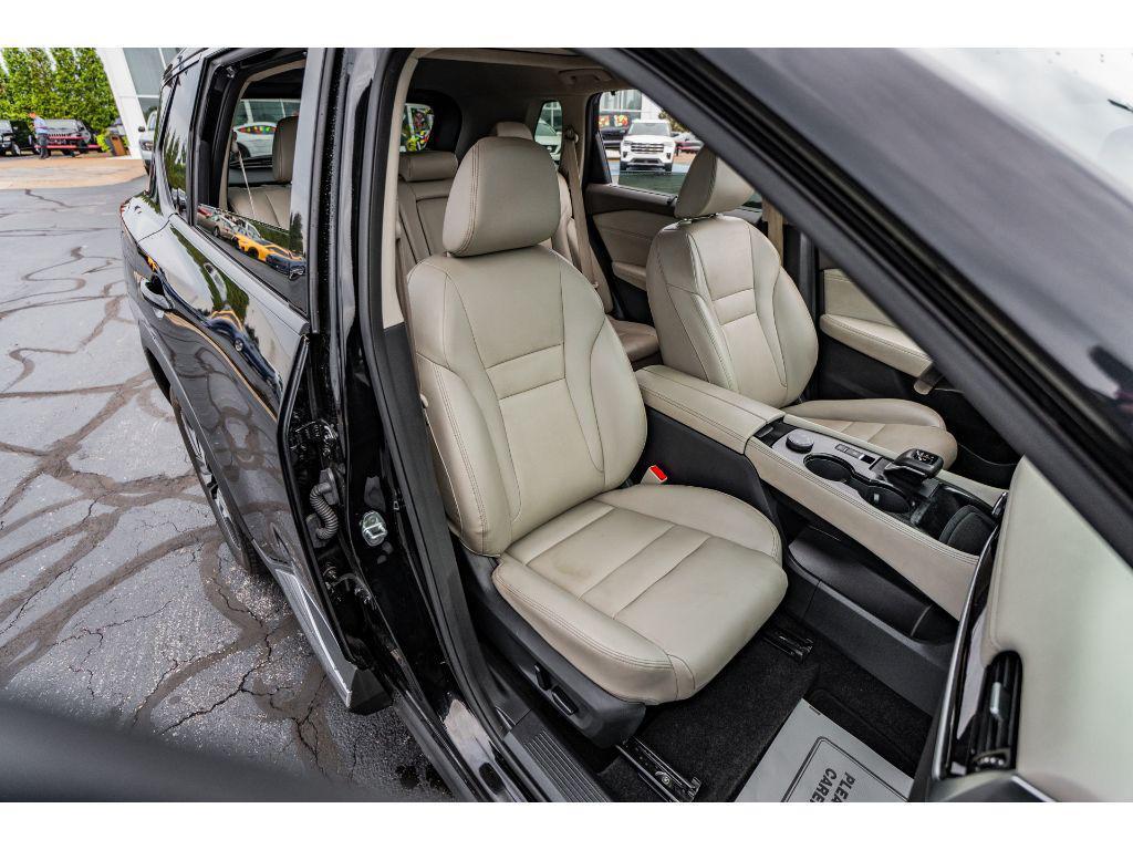 used 2023 Nissan Rogue car, priced at $26,990