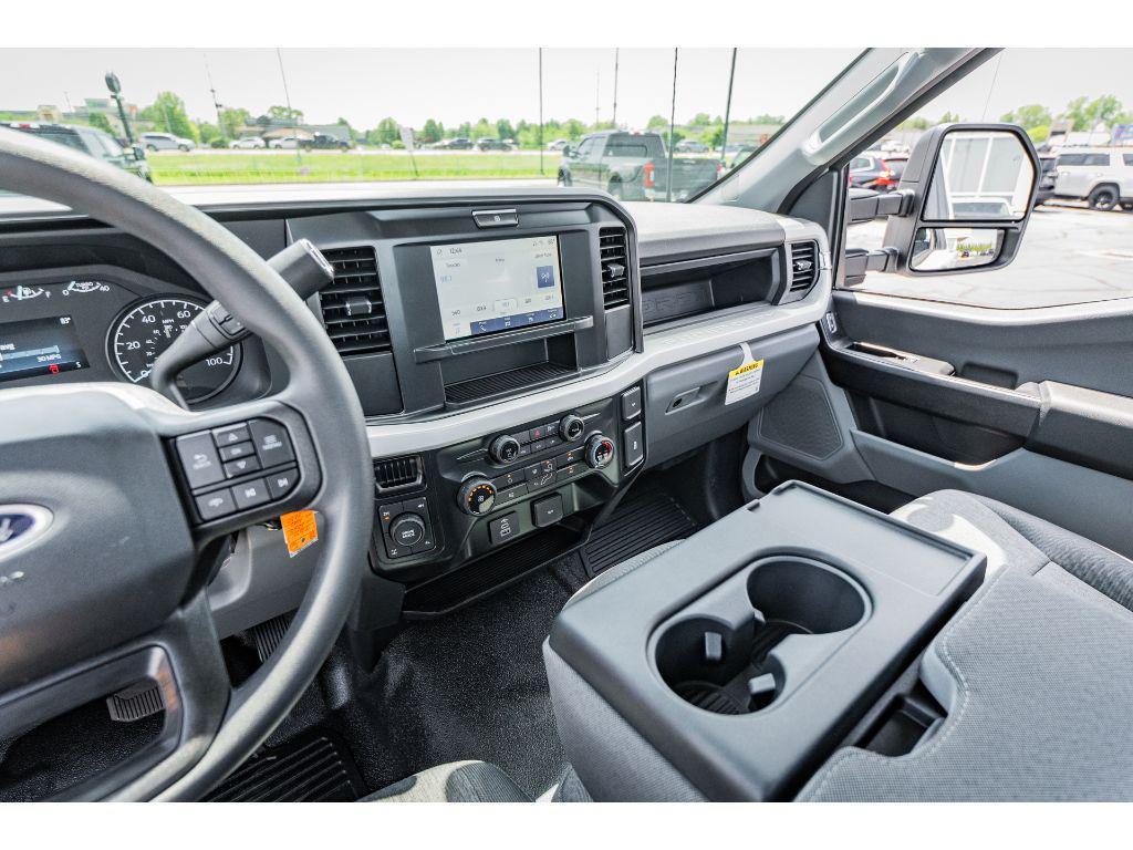 new 2025 Ford F-250 car, priced at $61,505