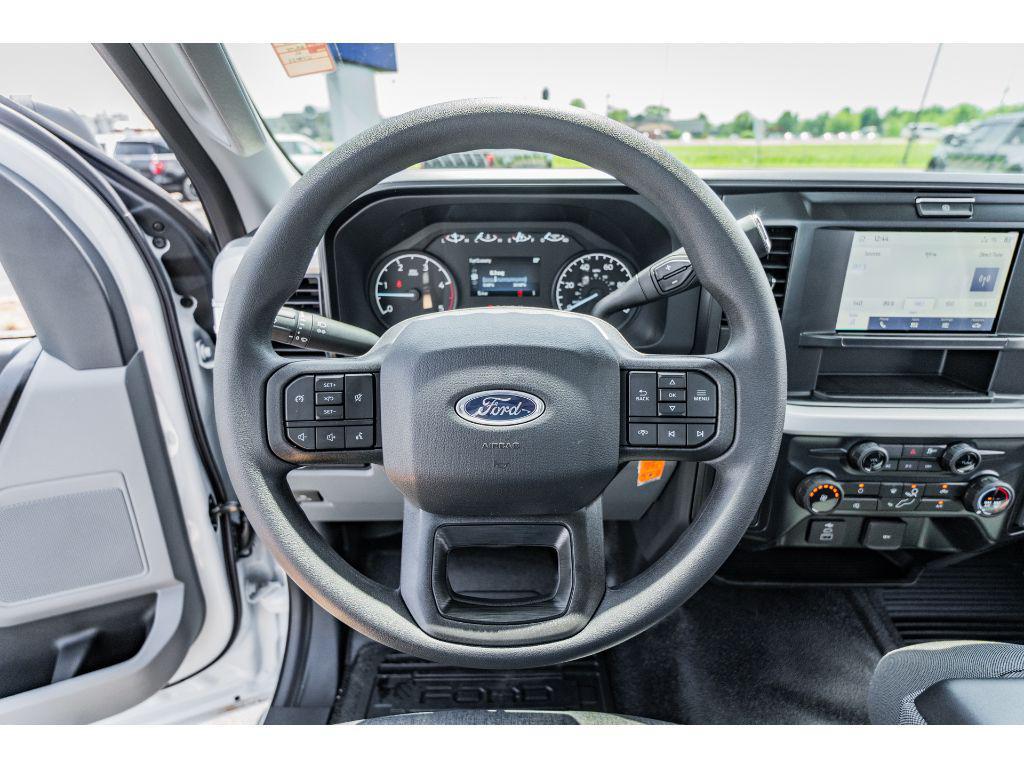 new 2025 Ford F-250 car, priced at $61,505