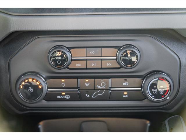 new 2024 Ford Bronco car, priced at $43,488