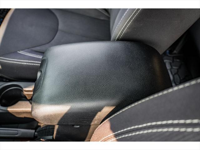 used 2015 Jeep Wrangler Unlimited car, priced at $26,990
