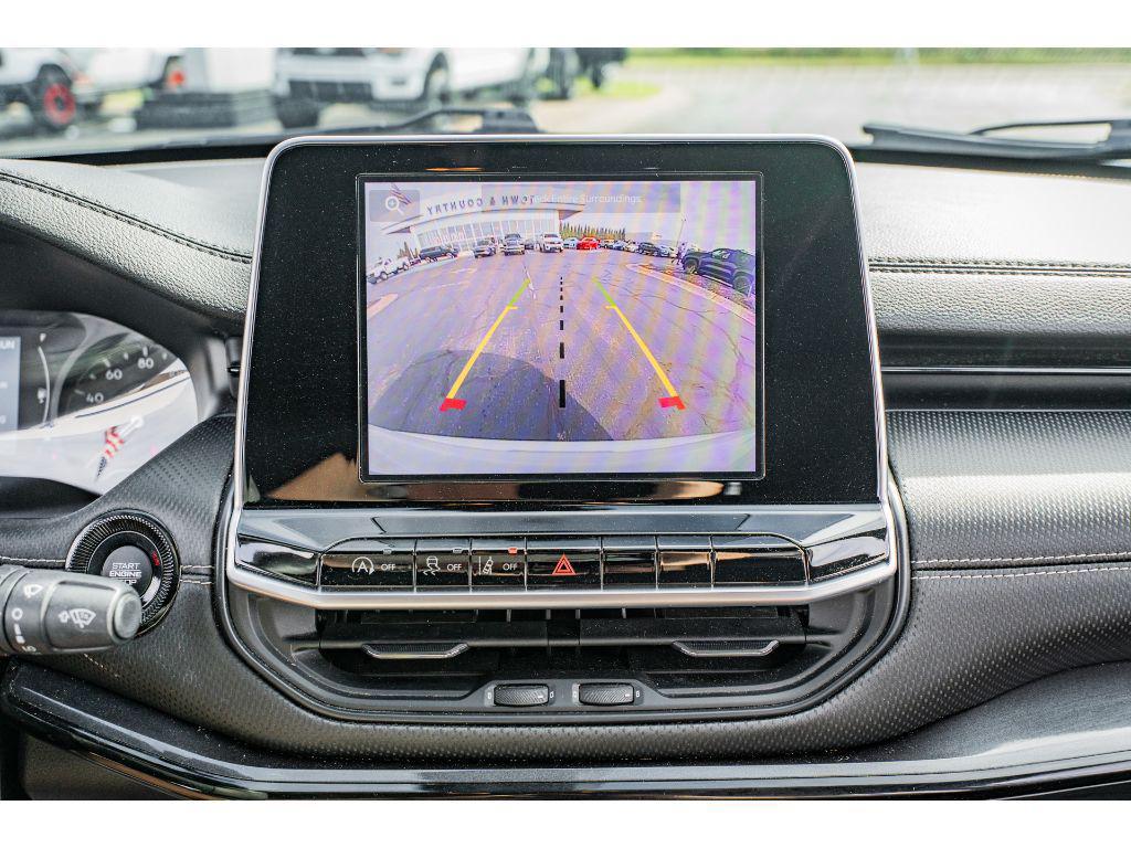 used 2022 Jeep Compass car, priced at $28,990