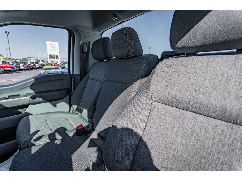 new 2025 Ford F-350 car, priced at $54,900