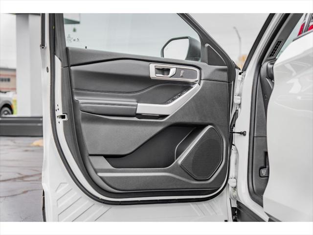 new 2024 Ford Explorer car, priced at $41,140