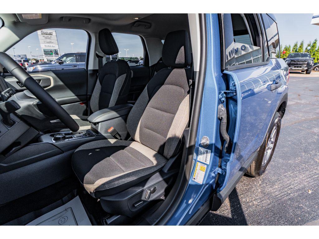 new 2025 Ford Bronco Sport car, priced at $36,605