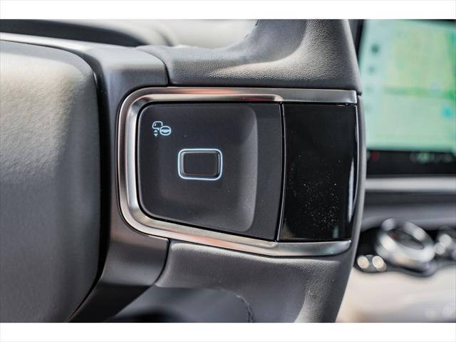 new 2025 Ford Expedition car, priced at $69,415