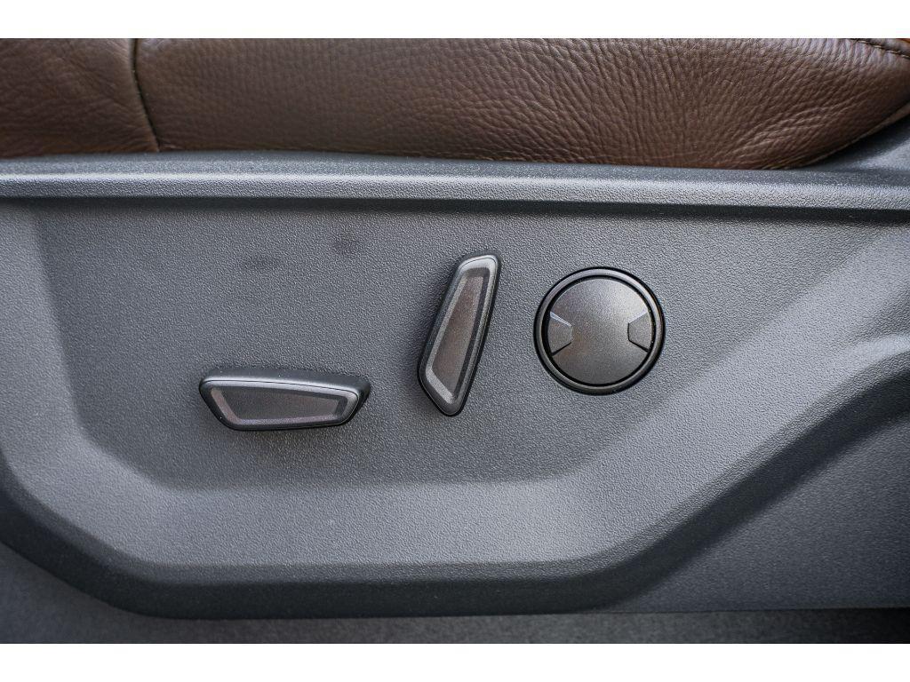 new 2025 Ford Expedition Max car, priced at $86,448