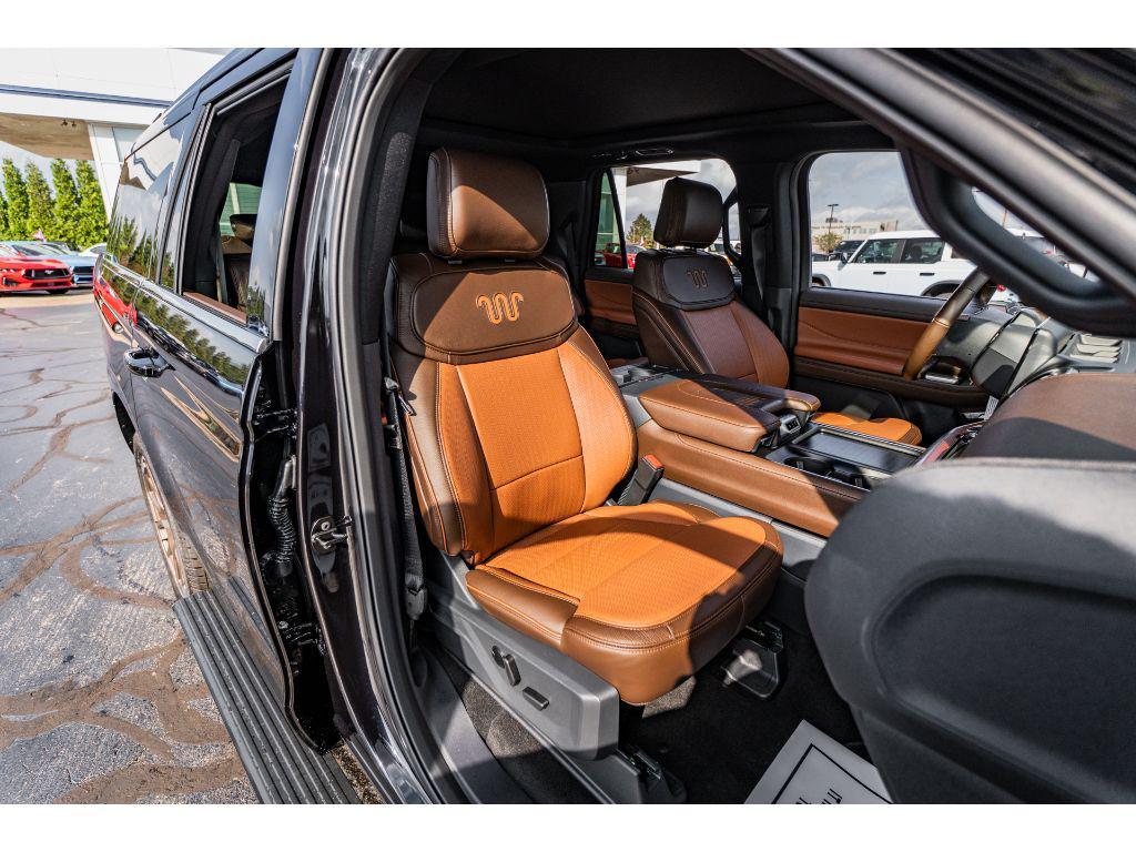new 2025 Ford Expedition Max car, priced at $86,448