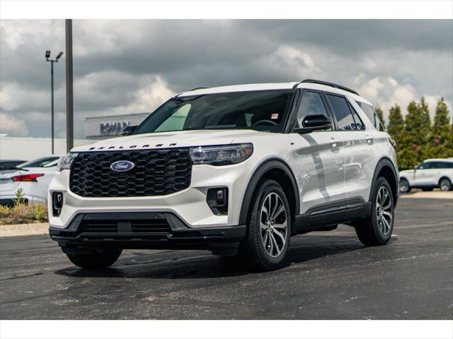 new 2025 Ford Explorer car, priced at $47,220