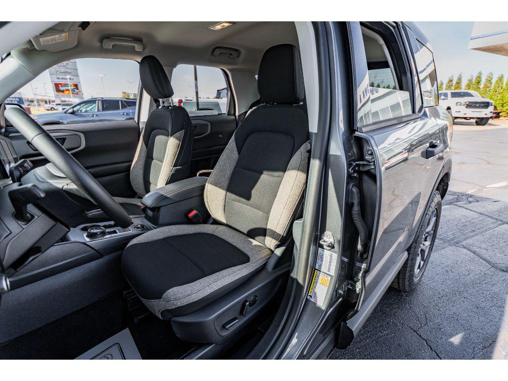 new 2025 Ford Bronco Sport car, priced at $33,583