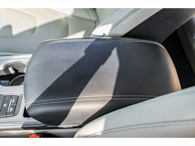 used 2022 Ford Edge car, priced at $27,900