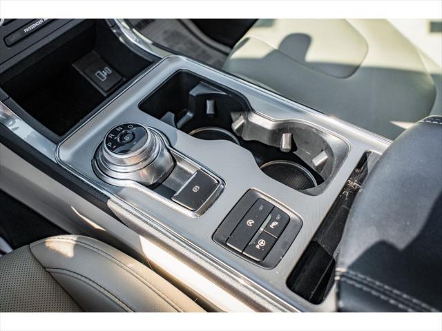 used 2022 Ford Edge car, priced at $27,900
