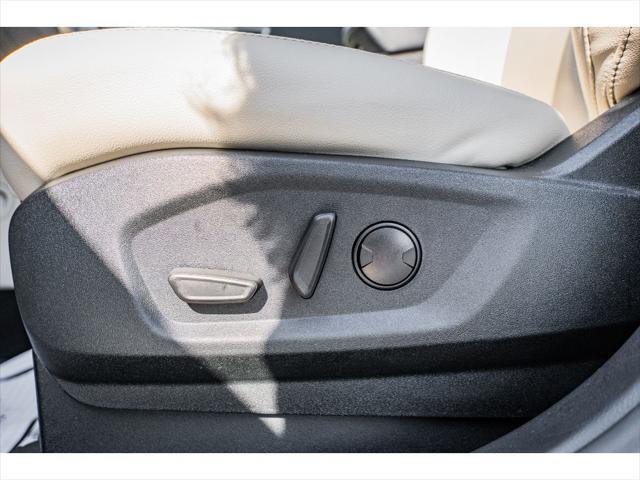used 2022 Ford Edge car, priced at $27,900