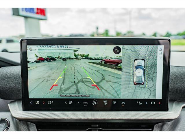 new 2025 Ford Explorer car