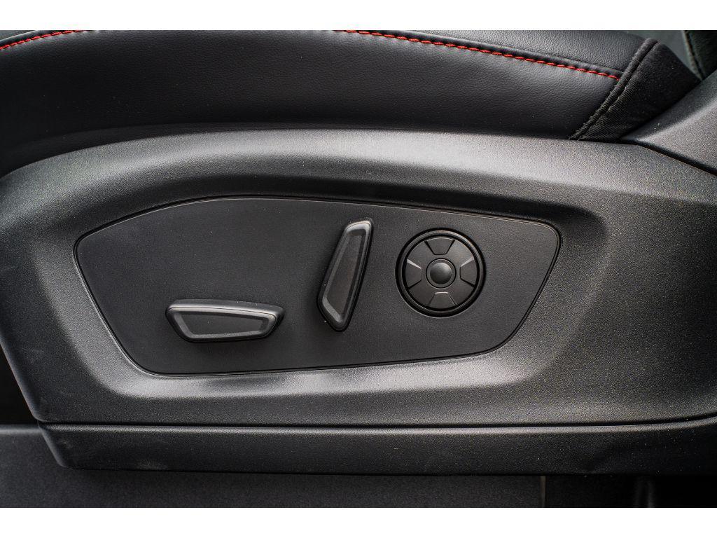 new 2025 Ford Explorer car