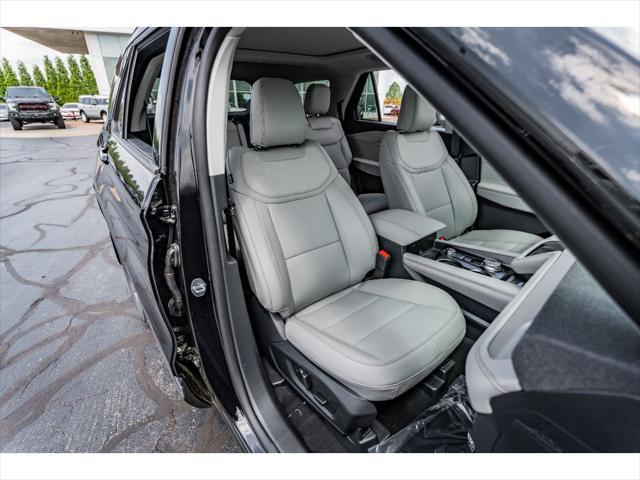 new 2025 Ford Explorer car, priced at $46,428