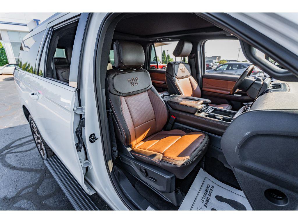 new 2025 Ford Expedition Max car, priced at $90,165