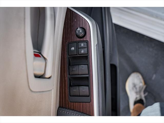 used 2023 Toyota Sienna car, priced at $39,990