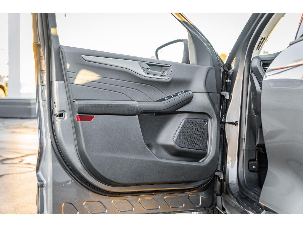 new 2024 Ford Escape car, priced at $30,950