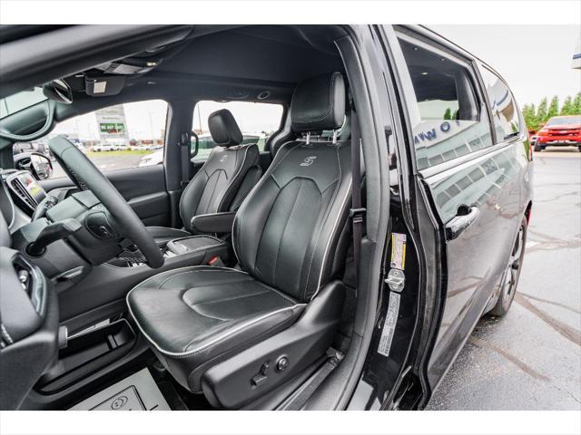 used 2025 Chrysler Pacifica car, priced at $48,990