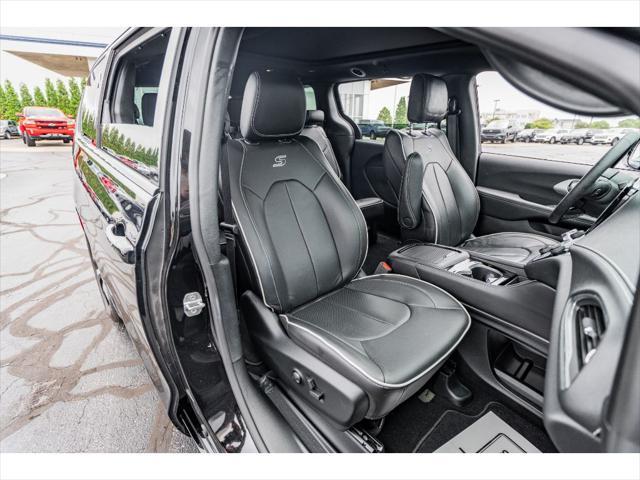 used 2025 Chrysler Pacifica car, priced at $48,990