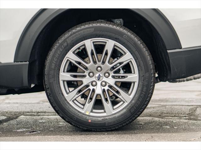 new 2025 Ford Explorer car, priced at $49,175