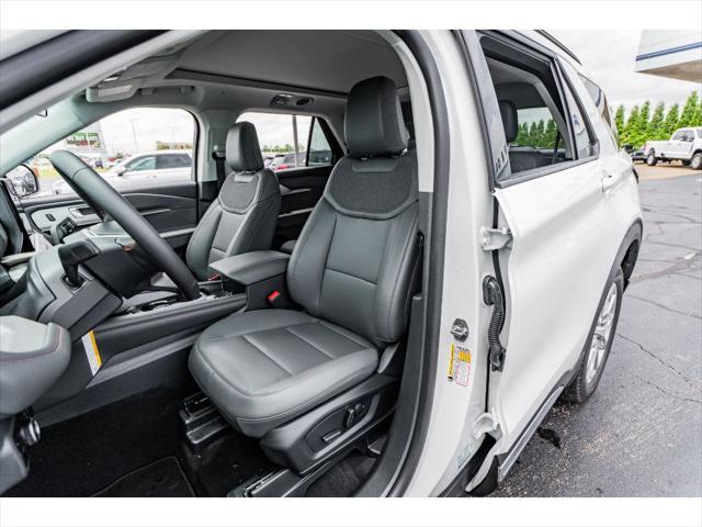 new 2025 Ford Explorer car, priced at $49,175