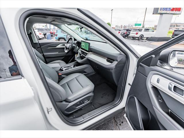 new 2025 Ford Explorer car, priced at $49,175