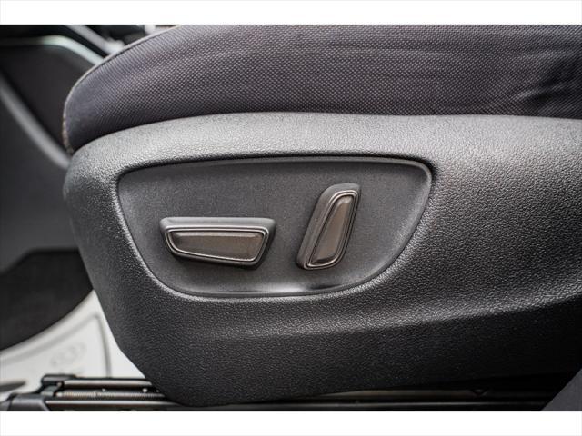used 2023 Toyota Highlander car, priced at $34,990