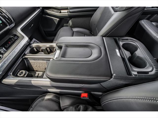 new 2025 Ford Expedition Max car, priced at $87,645